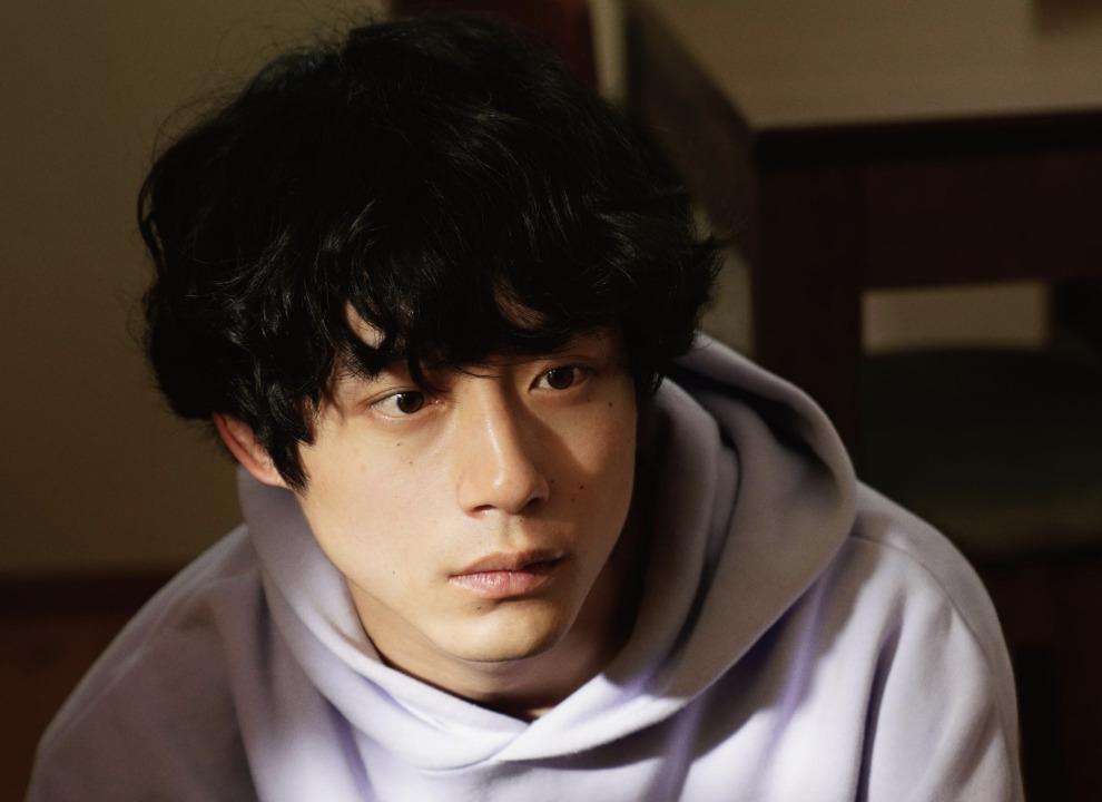 坂口健太郎