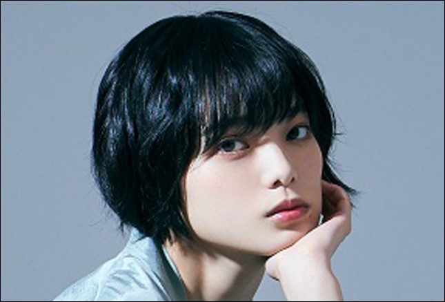 平手友梨奈