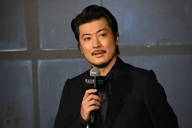 玉山鉄二